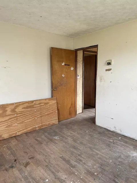 6186 M-21, Corunna, MI 48817 photo 15
