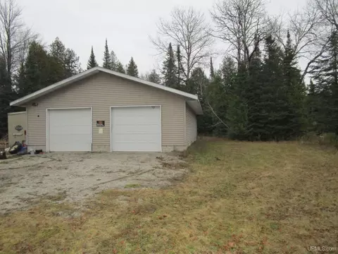 3844 9th Ln, Bark River, MI 49807 photo 4