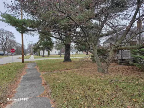 310 N Ionia, Gladwin, MI 48624 photo 20