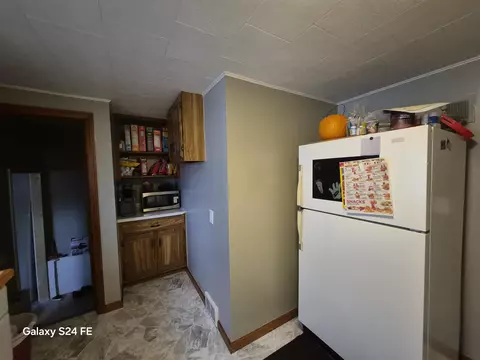 310 N Ionia, Gladwin, MI 48624 photo 6