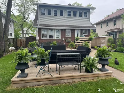 Exterior - 733 Cass, Monroe, MI 48161 photo 2 of 3