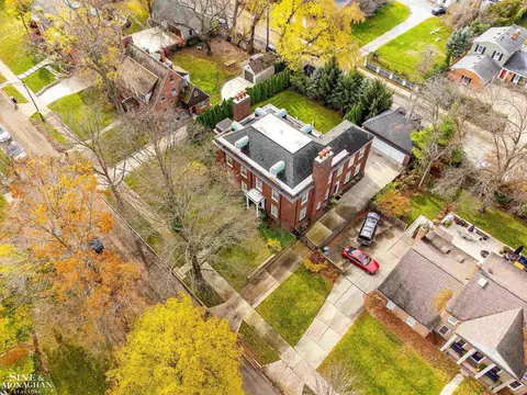 View/Area - 31 Beverly, Grosse Pointe Farms, MI 48236 photo 3 of 3