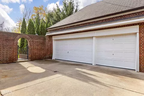 Exterior - 31 Beverly, Grosse Pointe Farms, MI 48236 photo 5 of 11
