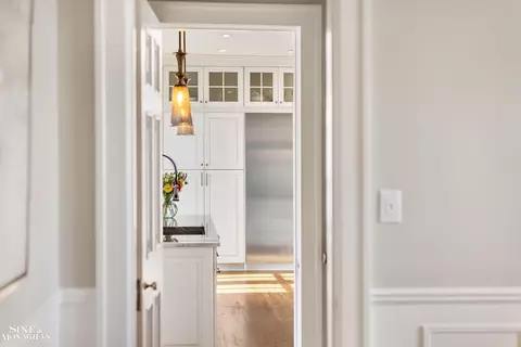 Entry Way - 31 Beverly, Grosse Pointe Farms, MI 48236 photo 6 of 16