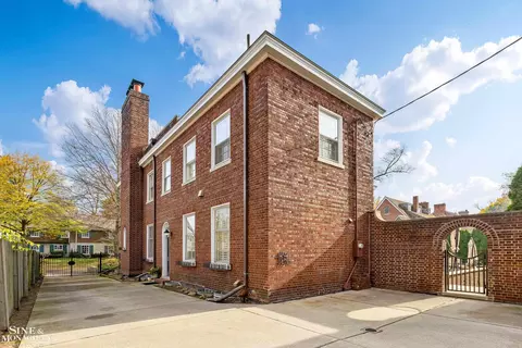 Exterior - 31 Beverly, Grosse Pointe Farms, MI 48236 photo 6 of 11