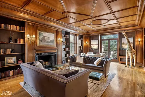 Living - 31 Beverly, Grosse Pointe Farms, MI 48236 photo 2 of 10