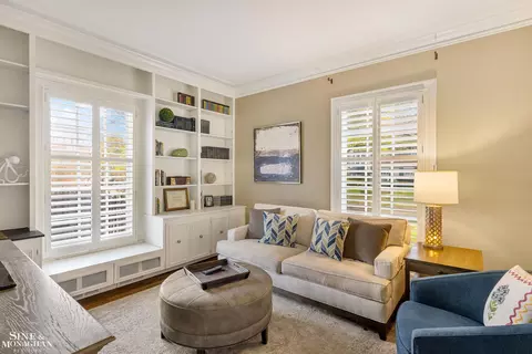 Living - 31 Beverly, Grosse Pointe Farms, MI 48236 photo 7 of 10