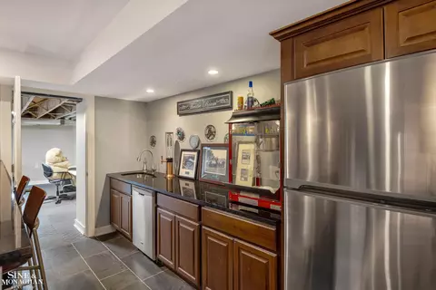Kitchen - 31 Beverly, Grosse Pointe Farms, MI 48236 photo 11 of 11