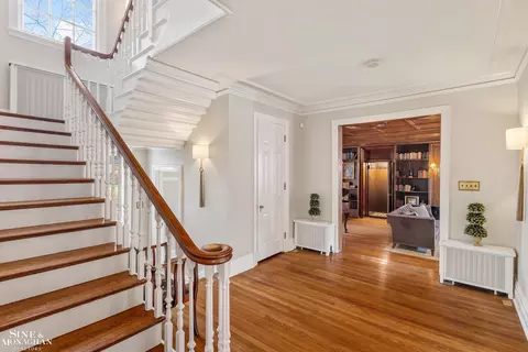 Entry Way - 31 Beverly, Grosse Pointe Farms, MI 48236 photo 5 of 16