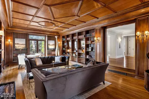 Living - 31 Beverly, Grosse Pointe Farms, MI 48236 photo 3 of 10
