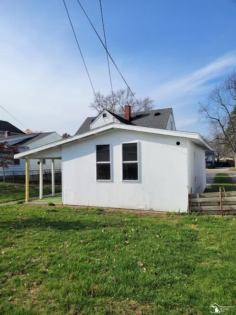 877 Rambow, Monroe, MI 48161 photo 8