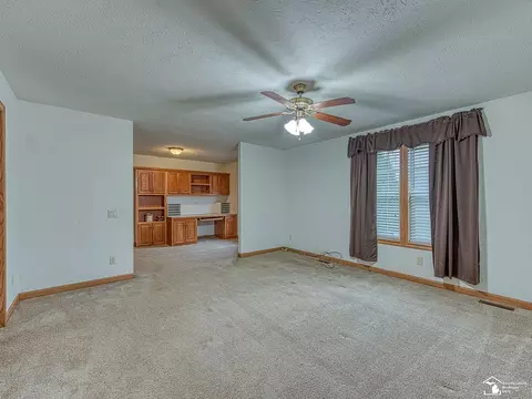 7052 Bluebush, Monroe, MI 48162 photo 32