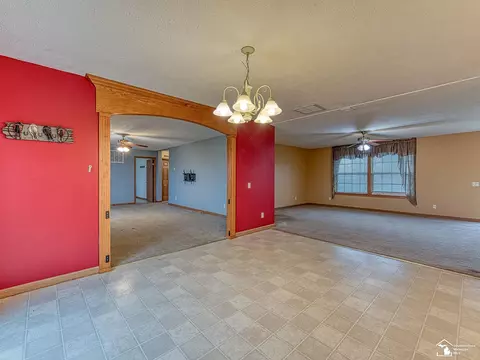 7052 Bluebush, Monroe, MI 48162 photo 9