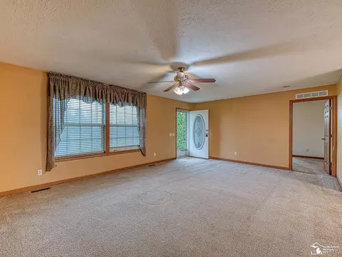 7052 Bluebush, Monroe, MI 48162 photo 4
