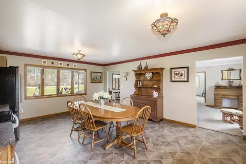 Dining - 471 Braidwood, Riley, MI 48041 photo 1 of 2