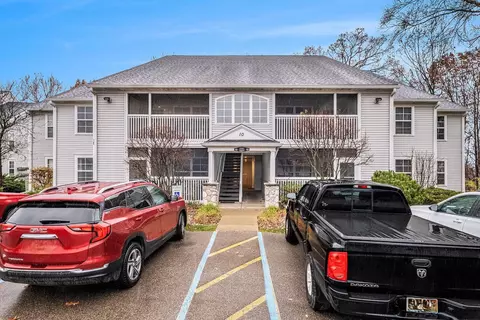 12277 Saint Andrews #98, Fenton, MI 48430