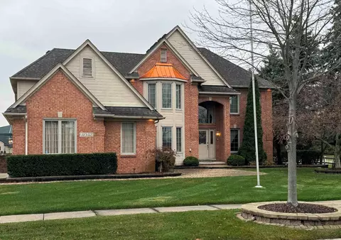 4042 Springbrook, Sterling Heights, MI 48314