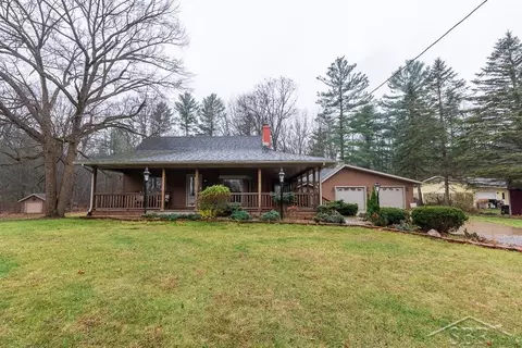 1346 E Olson, Midland, MI 48640
