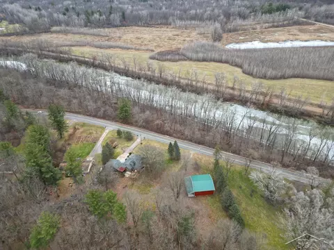 1346 E Olson, Midland, MI 48640 photo 2