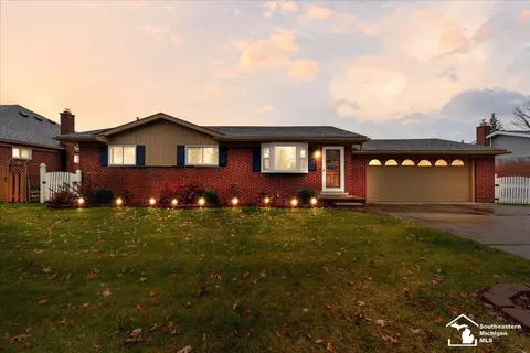 14740 Maywood, Southgate, MI 48195