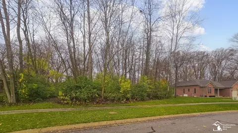 839 Central Park, Monroe, MI 48162