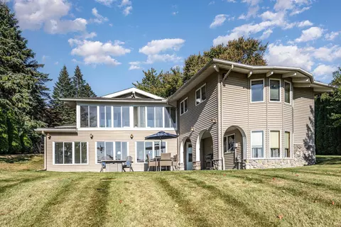4845 N Anna, Sanford, MI 48657