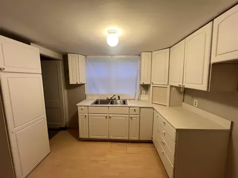 Kitchen - 747 Neubert, Flint, MI 48507 photo 1 of 1