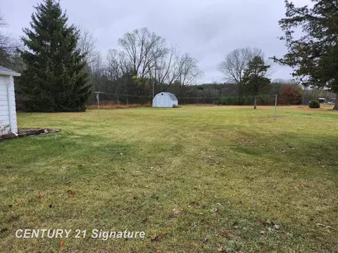 Exterior - 8444 N Mckinley, Flushing, MI 48433 photo 2 of 2
