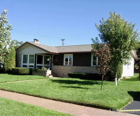 1770 Hickory, Ishpeming, MI 49849