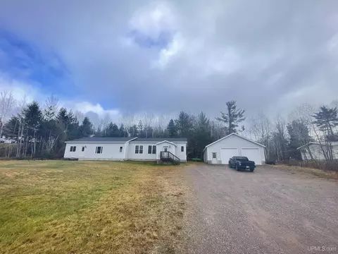 15805 Co Rd 581, Ishpeming, MI 49849 photo 2
