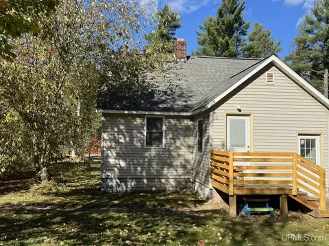37 County Road Mk, Palmer, MI 49871