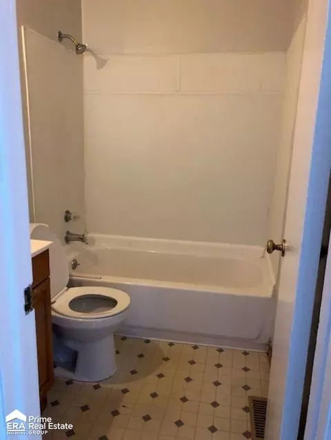 1067 Dunkirk, Mount Morris, MI 48458 photo 3