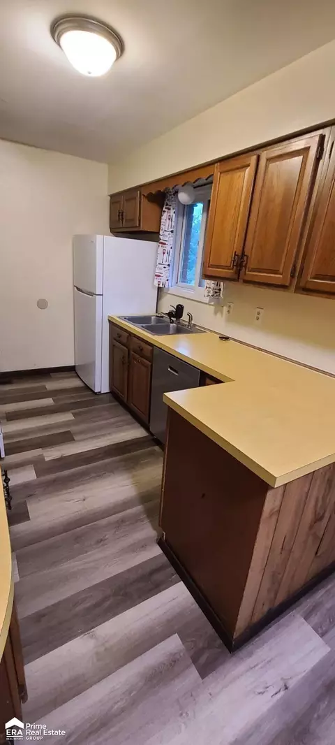 Kitchen - 1587 Mcalpine, Mount Morris, MI 48458 photo 1 of 1