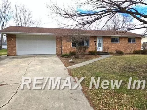 4947 E Leckie, Saginaw, MI 48603