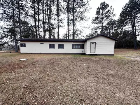 2229 Co N, Niagara, WI 54151