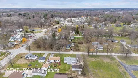 View/Area - 126 E Maple, Saint Charles, MI 48655 photo 4 of 5