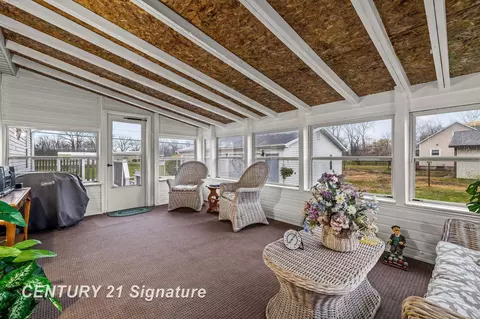 Exterior - 126 E Maple, Saint Charles, MI 48655 photo 6 of 7