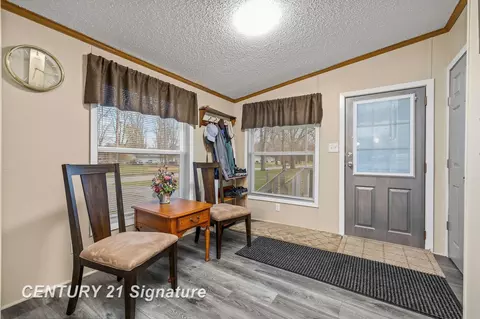 Entry Way - 126 E Maple, Saint Charles, MI 48655 photo 2 of 2