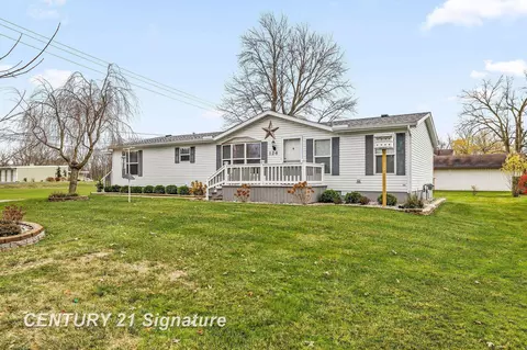 Other - 126 E Maple, Saint Charles, MI 48655 photo 2 of 10