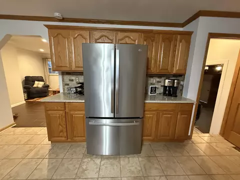 Kitchen - 2401 E Dodge, Clio, MI 48420 photo 7 of 7