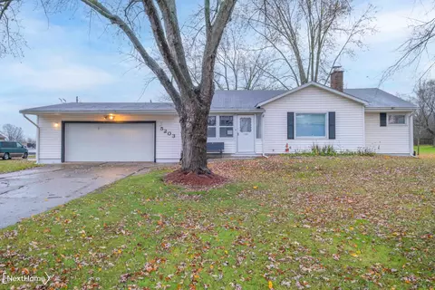 5203 Lennon, Flint, MI 48507