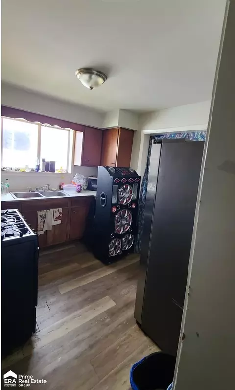 234 E Belvidere, Flint, MI 48503 photo 3