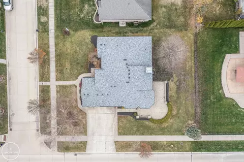 19031 Midway, Macomb, MI 48044 photo 6