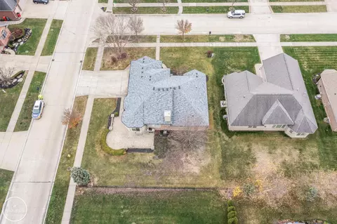 19031 Midway, Macomb, MI 48044 photo 7