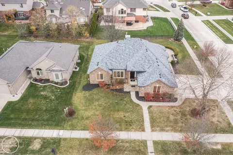 19031 Midway, Macomb, MI 48044 photo 8