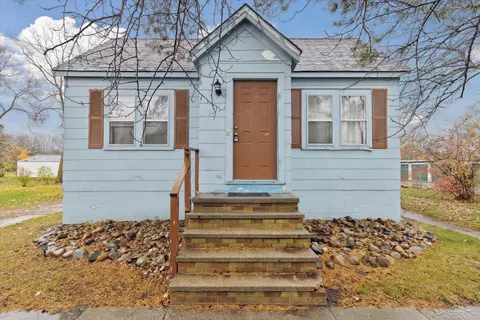 Exterior - 930 E Pne, Sebewaing, MI 48759 photo 3 of 10