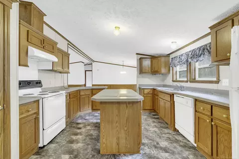2430 E Marlette, Applegate, MI 48401 photo 23