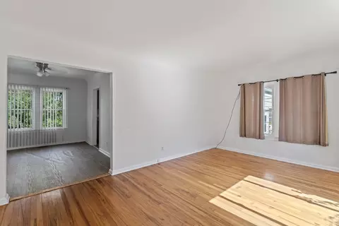 Living - 3210 Beecher, Flint, MI 48503 photo 2 of 4