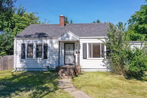 3210 Beecher, Flint, MI 48503
