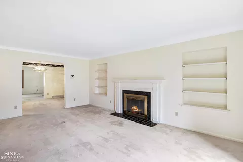 Living - 915 Harcourt, Grosse Pointe, MI 48230 photo 1 of 5